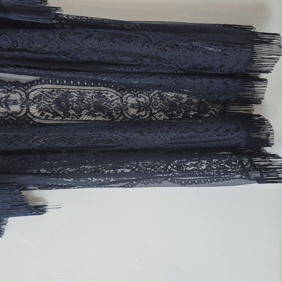 Long Lace & Fring by G.I.L.I. - Picture 2 of 8